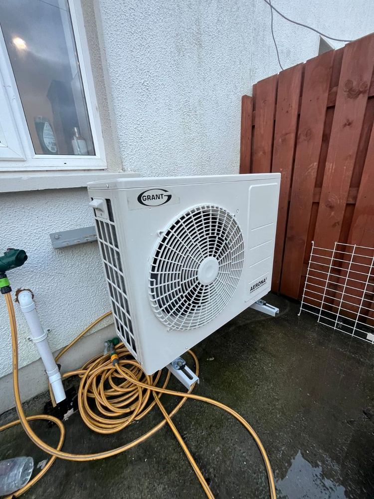 Grant air-to-water heat pump outdoor unit at a domestic property